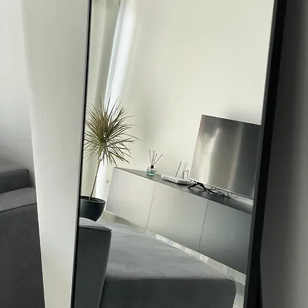 Apartment Chic Garden *